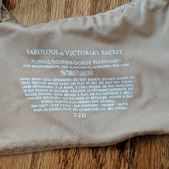 VS Underwire Pushup 32D - Picture 4 of 4